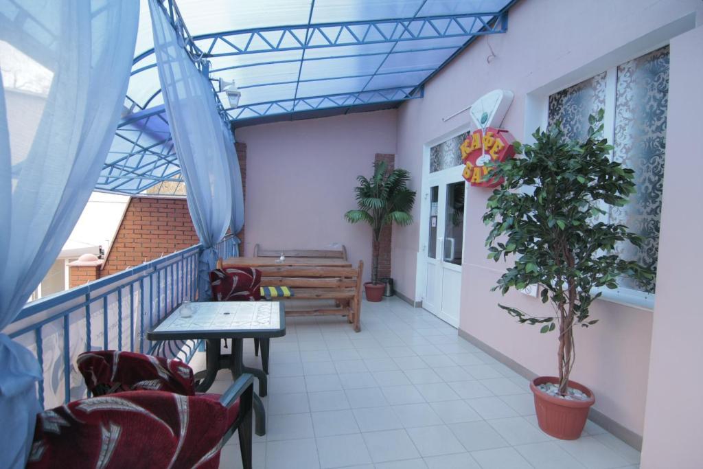 Admiral Hotel Skadovsʼk Esterno foto